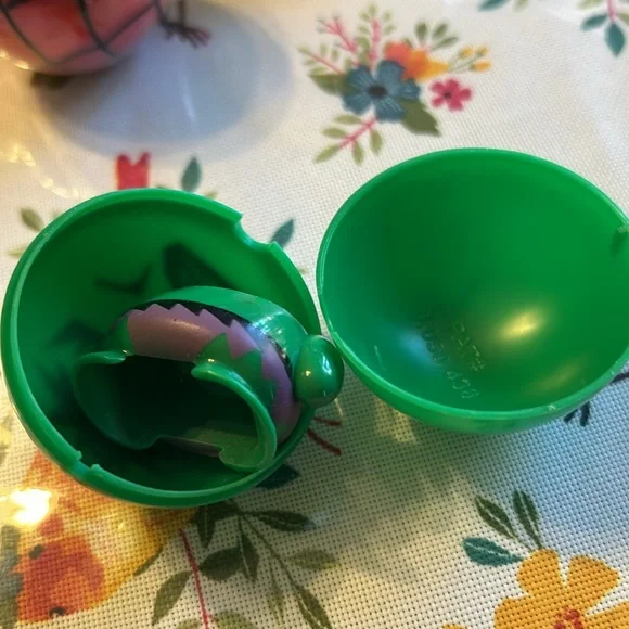 Marvel 2009 Marvel Heroes Buildable Figurines Bundle of Six (6) Hulk Spider-Man - Picture 12 of 15